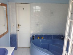 Chambres d'hotes/B&B Arret et Aller : Chambre Double avec Balcon