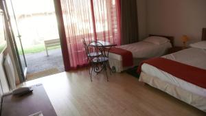 Hotel Golf et Montagne : Chambre Familiale de 28 m² (3 Adultes)