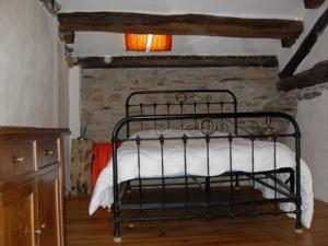 Hebergement La Source et la Sorciere Gite et Chambre d'Hotes : photos des chambres