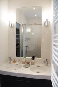 Appartement Cote Marne : photos des chambres