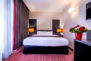 Hotel Holiday Inn Paris Gare Montparnasse : photos des chambres