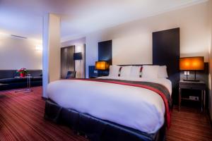 Hotel Holiday Inn Paris Gare Montparnasse : Suite avec Canapé-Lit