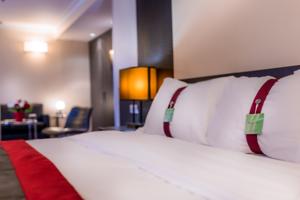 Hotel Holiday Inn Paris Gare Montparnasse : Chambre Lit Queen-Size Supérieure - Non-Fumeurs