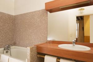 Hotel du Cygne : Chambre Double ou Lits Jumeaux