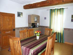Hebergement Gite Les Mimosas : photos des chambres