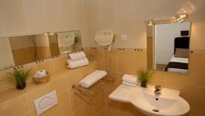 Hotel Azur : photos des chambres