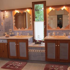 Chambres d'hotes/B&B Le Clos de Lumiere : photos des chambres
