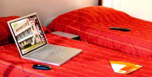 Hotel Premiere Classe Niort Est La Creche : Chambre Triple (1 Lit Double et 1 Lit Simple)