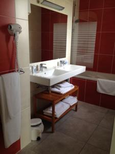 Hotel Kyriad Perpignan Sud : photos des chambres