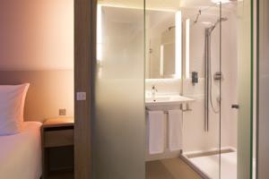 Hotel Oceania Paris Roissy CDG : Chambre Double ou Lits Jumeaux Standard - Connexion Wi-Fi Gratuite et Accès à la Piscine