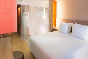 Hotel Oceania Paris Roissy CDG : Chambre Double ou Lits Jumeaux Supérieure - Connexion Wi-Fi Gratuite et Accès à la Piscine