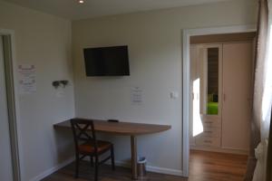 Hotel Restaurant La Couronne : photos des chambres