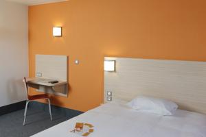 Hotel Premiere Classe Gap Sud - Micropolis : Chambre Double - Accessible aux Personnes à Mobilité Réduite 