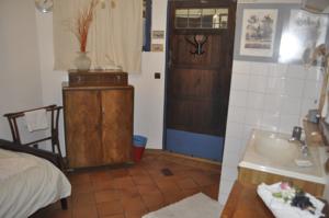 Chambres d'hotes/B&B La Residence d'Art historique Joinville-Le-Pont : photos des chambres