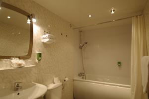 Grand Hotel de L'Univers : photos des chambres