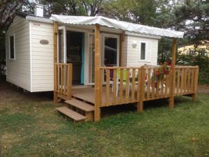 Hebergement Camping Frederic Mistral : photos des chambres