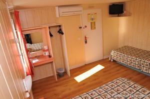 Fasthotel Perpignan : Chambre Triple