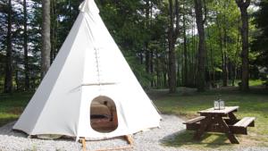 Hebergement Glamping at Camping La Source : photos des chambres