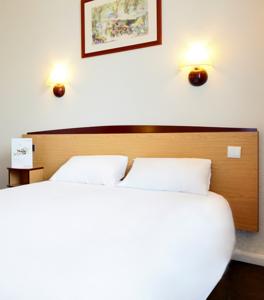Hotel Campanile Le Bourget - Gonesse : photos des chambres