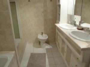 Hebergement Villa Lombrine : photos des chambres
