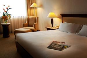 Evergreen Laurel Hotel : 2 Chambres Doubles Côte à Côte