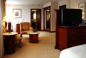 Evergreen Laurel Hotel : photos des chambres