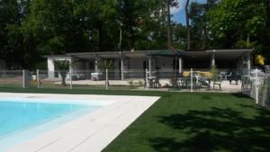 Hebergement Le Camping de Villandraut : photos des chambres