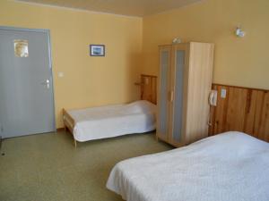 Hotel La Grand Halt : Chambre Lits Jumeaux