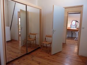 Appartement Ailleurs : photos des chambres