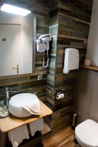 Hotel Le Cheval Rouge : photos des chambres