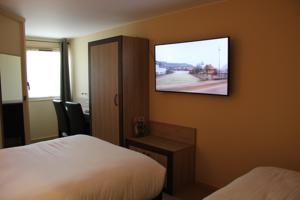 Logis Lhotel Restaurant Antony Verrieres Le Buisson : photos des chambres