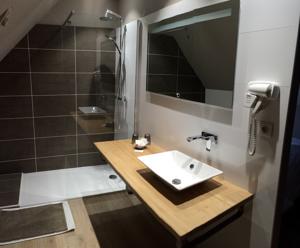 Hotel Restaurant Le Troubadour : photos des chambres