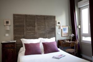 Hotel De La Paix Montparnasse : photos des chambres