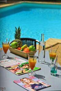 Hotel Le Relais des Gourmands : Chambre Lits Jumeaux