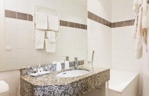 Hotel des Ducs D'Anjou : photos des chambres