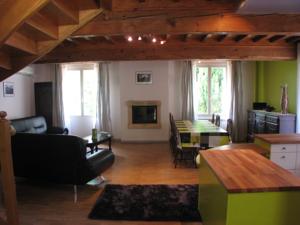 Hebergement Domaine Saint-Joly : Maison 3 Chambres