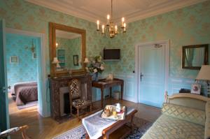 Hotel Chateau de Challanges : photos des chambres