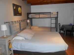 Chambres d'hotes/B&B La Feniere : photos des chambres