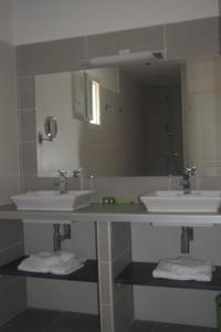 Hotel Restaurant Le Pradinas : photos des chambres