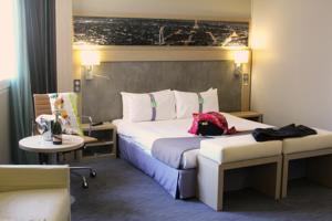Hotel Holiday Inn Paris Montparnasse Pasteur : photos des chambres