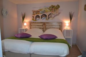 Chambres d'hotes/B&B Maison Sous Le Pont : Chambre Double ou Lits Jumeaux Économique 