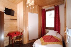 Hotel La Pointe Percee : Chambre Simple