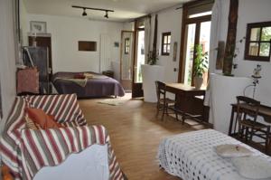 Chambres d'hotes/B&B La Residence d'Art historique Joinville-Le-Pont : photos des chambres
