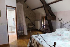 Chambres d'hotes/B&B Les Granges Menillonnes : photos des chambres