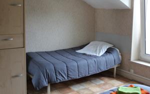 Hotel L Etoile d'Argent : Chambre Triple