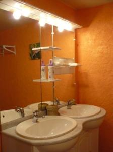 Hebergement Mas du Canigou : photos des chambres