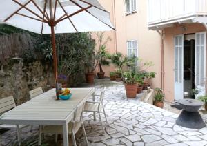 Appartement 16 Avenue Marechal Gallieni : photos des chambres