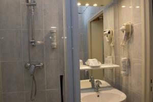 Hotel Restaurant Des Remparts : photos des chambres