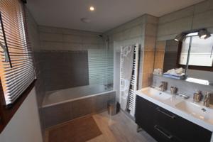 Chambres d'hotes/B&B Chambres d'Hotes des 2 Chenes : photos des chambres