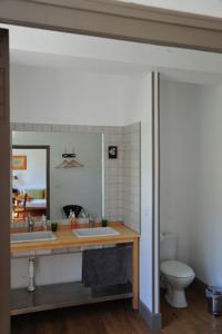 Chambres d'hotes/B&B La Forge de Montolieu : photos des chambres